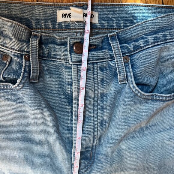 Rivet and Thread Slim Straight Jeans - Picture 5 of 6